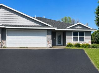 937 Anika Ct, Ellsworth, WI 54011