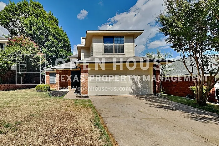 3 bed, 2.5 bath, 1625 sqft, $2,600 — Photo 1