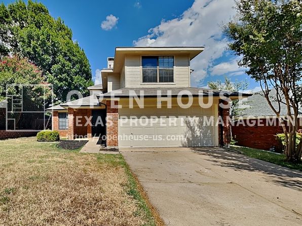 1206 Hillwood Way