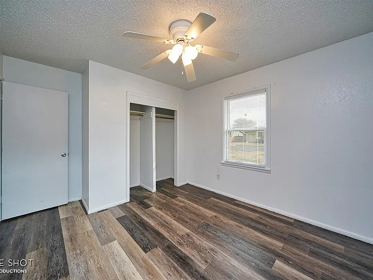 1234 S Crockett Dr — Photo 17