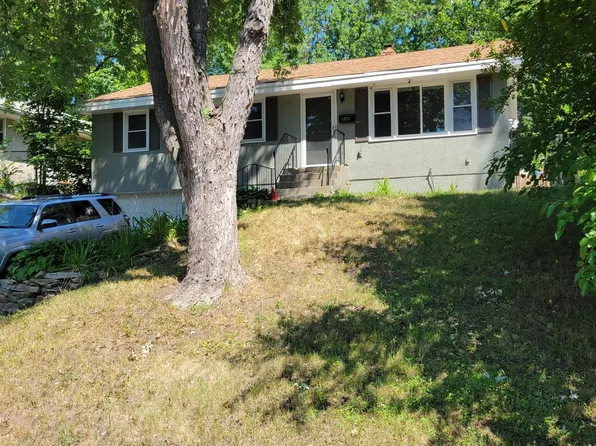1326 Jessie St, Saint Paul, MN 55130