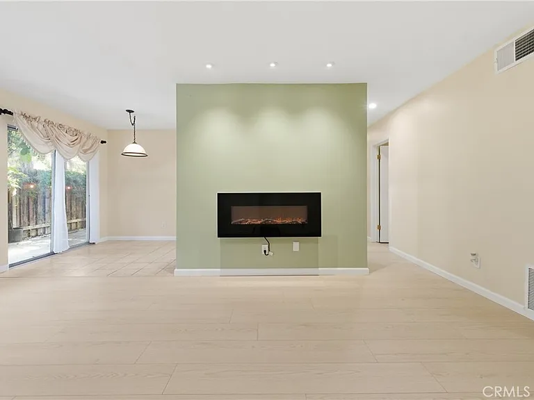 965 S Idaho St #1 — Photo 3