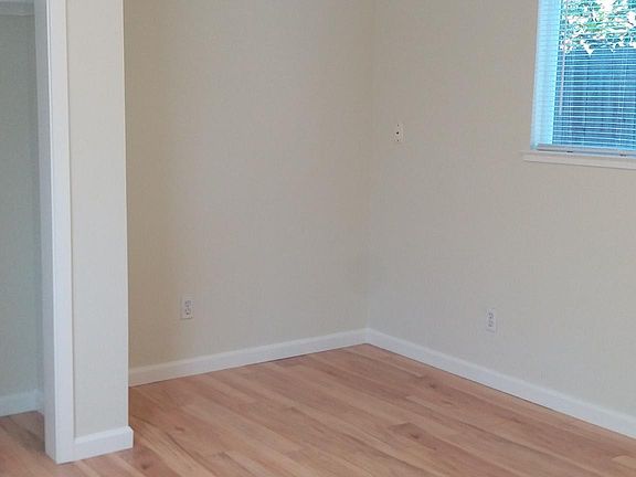 5th image of 328 Cowper St