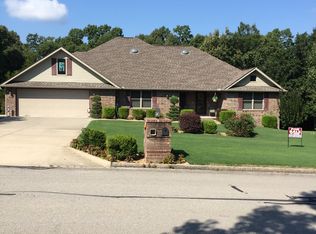 108 Red Oak Ct, Mountain Home, AR 72653