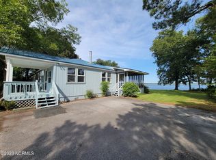117 Clear Blue Ln, Swansboro, NC 28584