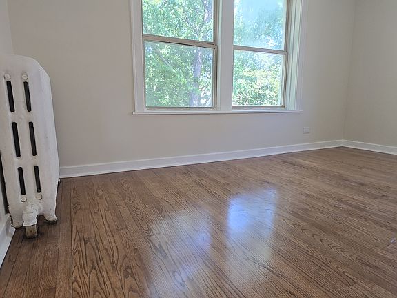 2nd image of 5709 N Magnolia Ave APT 3