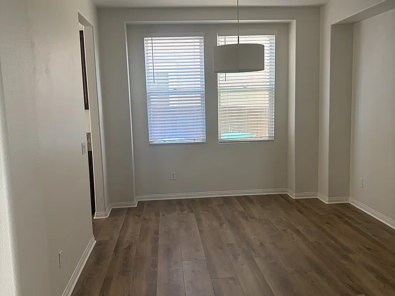 36305 Clearwater Ct — Photo 7