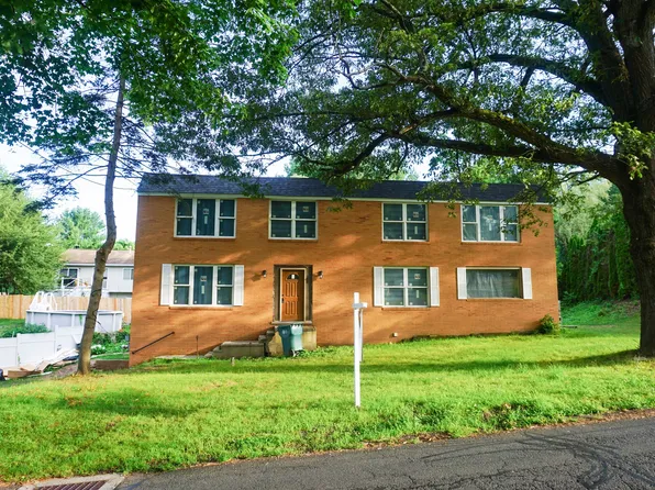 110 Dickerman Street, Hamden, CT 06518