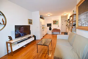Rented by Manhattan Spaces