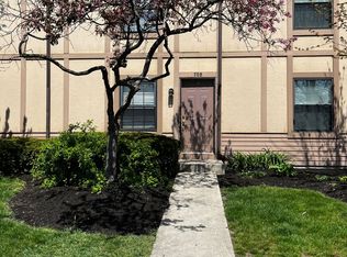 708 Keys View Ct, Columbus, OH 43085