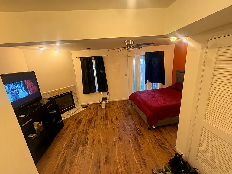3616 Community Dr — Photo 10
