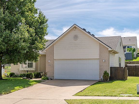 4th image of 436 Thompson Dr