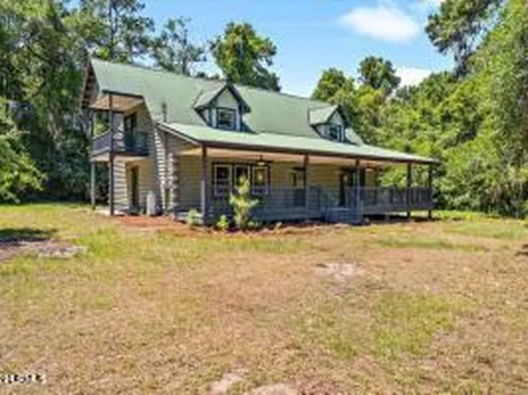 18 Dulamo Blf, Saint Helena Island, SC 29920