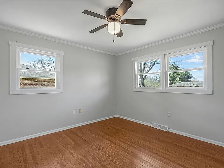 313 Rhodehaven Dr — Photo 38