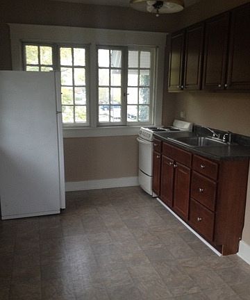 2nd image of 2048 Douglass Blvd APT 4