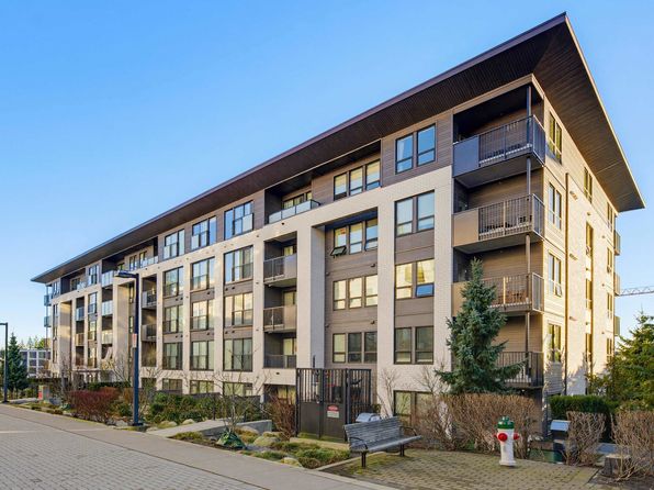 9228 Slopes Mews #103, Burnaby, BC V5A 0E9