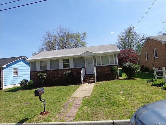 2nd image of 2208 Waverly St