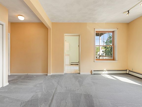 5th image of 42 Broad St APT 3