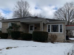 135 Jackson Dr, Frankfort, KY 40601