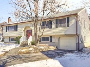 21 Leonard Rd, Framingham, MA 01701