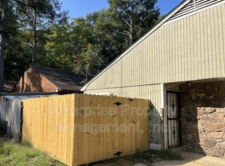 1353 Garden Rd, Memphis, TN 38134