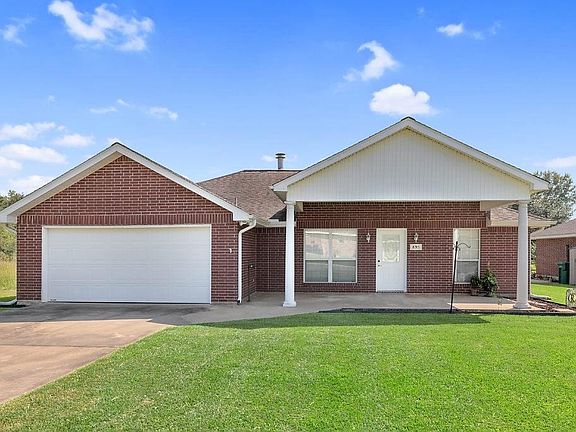 2nd image of 895 Inverery Dr