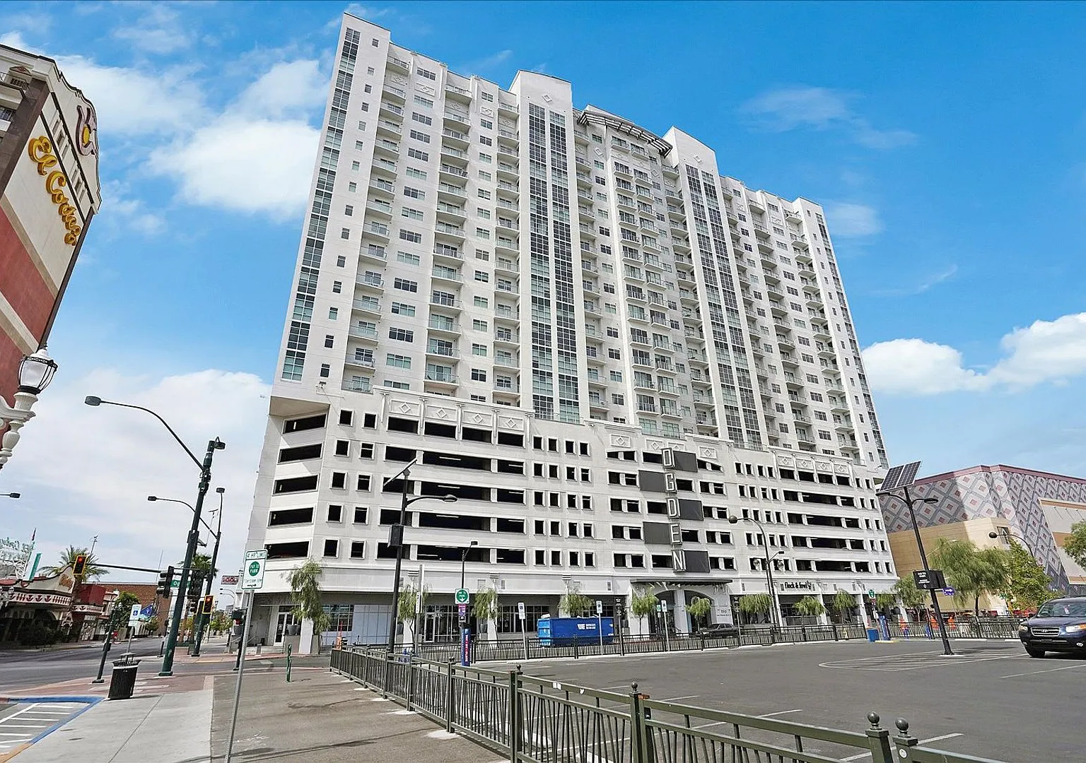 Luxury High-Rise Condo on Downtown Fremont Street! — Photo 1