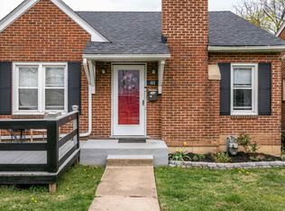 404 Pine Ave, Waynesboro, VA 22980