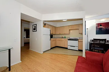 Rented by Eisenberg Exclusives