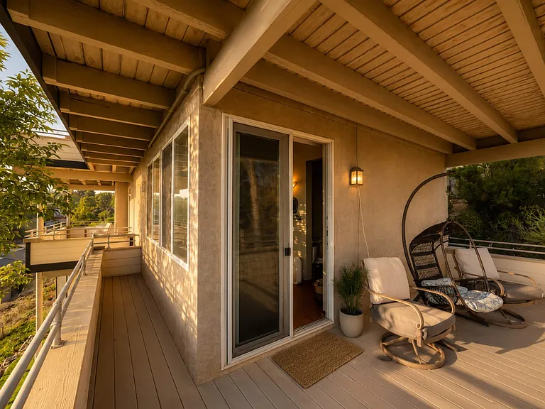 4350 Alta Mira Dr — Photo 49