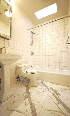 Rented by Bold New York | media 14