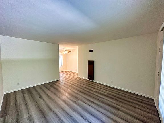 5th image of 231 S Hudson Ave APT 3