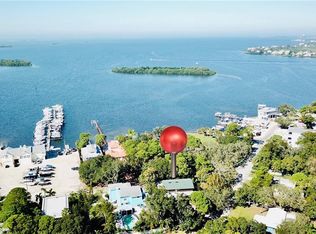 345 Shore Dr, Palm Harbor, FL 34683