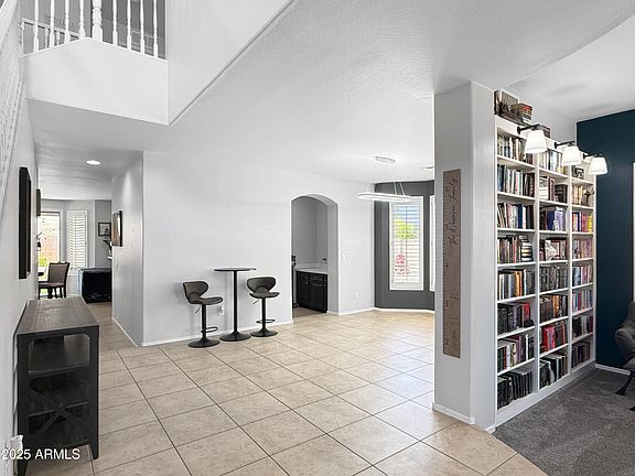 3rd image of 13637 W PORT ROYALE Lane