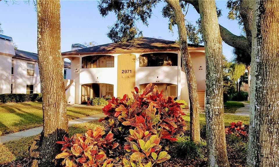 1st image of 2971 Bonaventure Cir Unit 204B