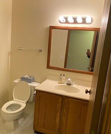 3rd image of 521 Martin Luther King Dr W APT A10