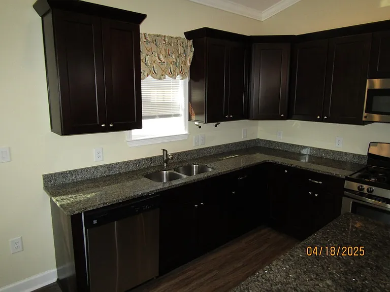 4335 Grande Harbour Blvd — Photo 8