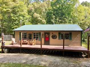 784 Combs Rd, Nashville, IN 47448