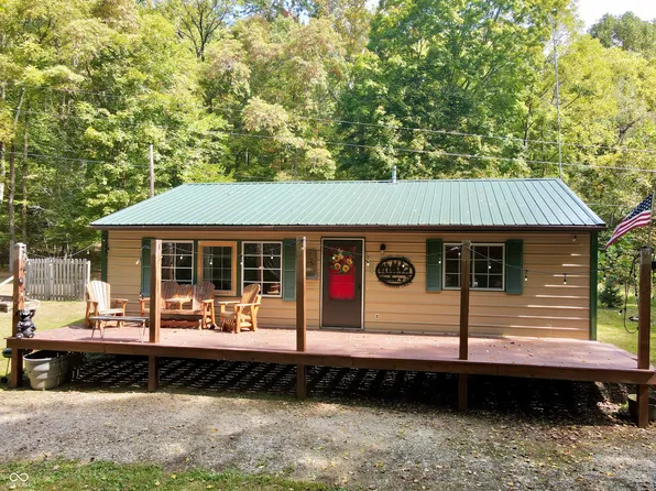 784 Combs Rd, Nashville, IN 47448