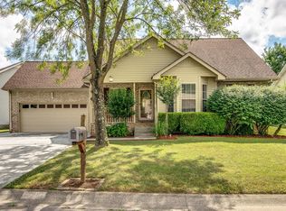 508 Riverway Cove Ln, Old Hickory, TN 37138
