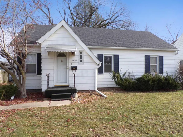 2929 42nd St, Rock Island, IL 61201