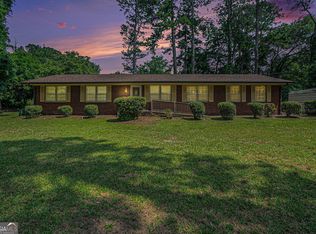 245 Forest Heights Dr, Athens, GA 30606