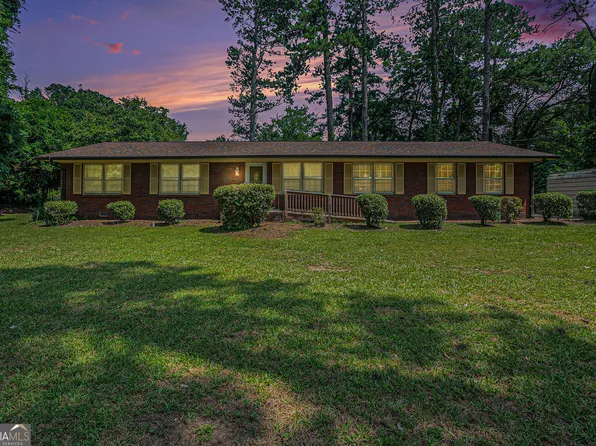 245 Forest Heights Dr, Athens, GA 30606