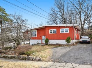 61 Hemlock Rd, Rockaway Boro, NJ 07866