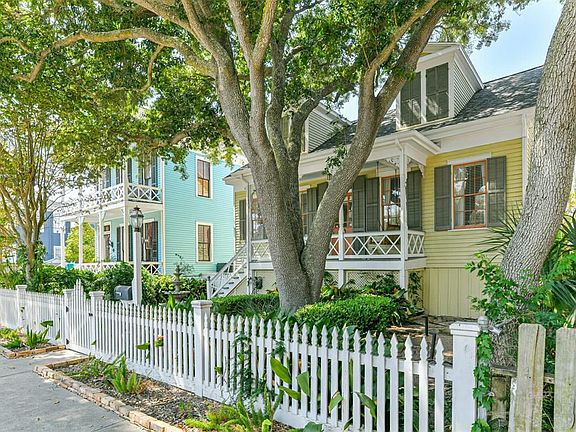 4th image of 1812 Avenue L