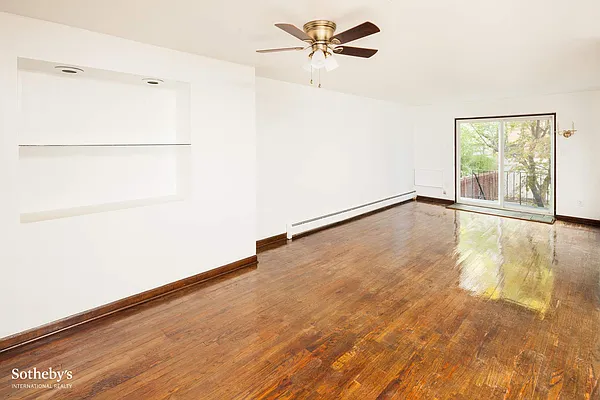 Sold by Sotheby's International Realty | media 34