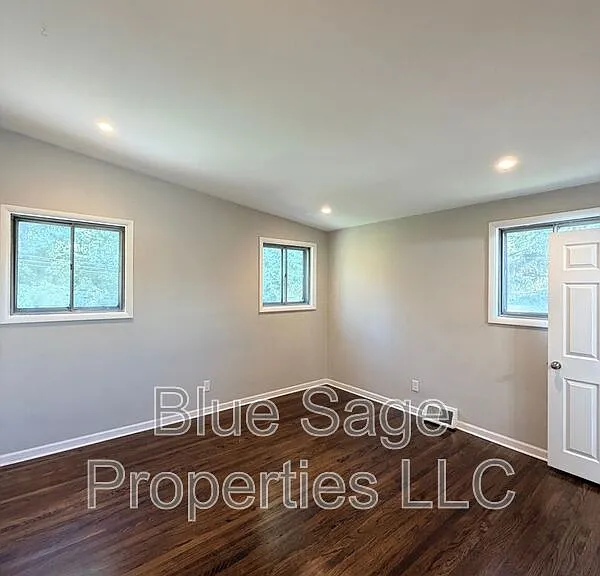 205 Juniper Rd — Photo 17