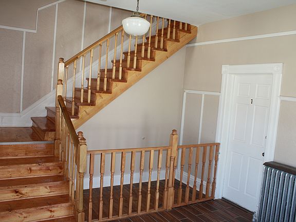 4th image of 154 S Lasalle St APT 2
