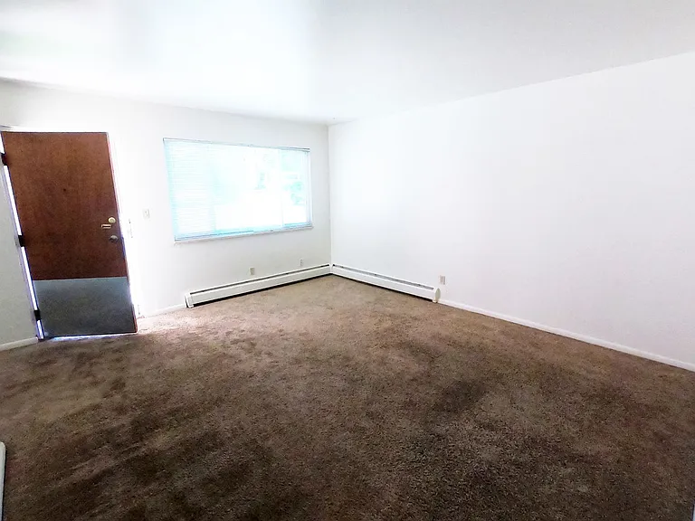 2845 Broadway Street — Photo 4