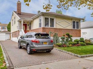 28-46 210th St, Bayside, NY 11360